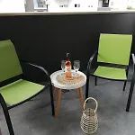 Zatvoreno 아파트 *