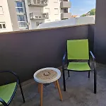 Zatvoreno 아파트 *